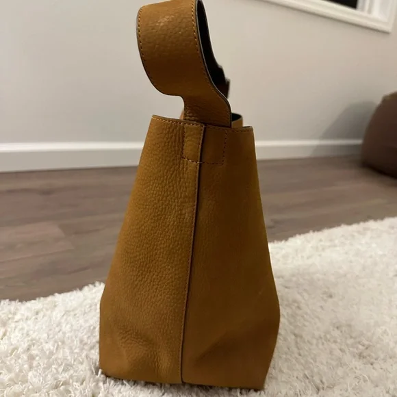 Theory Tan Leather Tote Bag - Picture 4 of 8